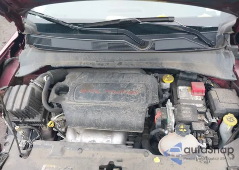 2022 Jeep Compass Latitude 4X4 z USA, uszkodzony, nr VIN 3C4NJDBB7NT206323